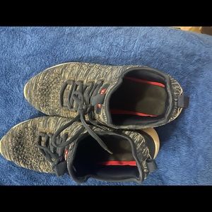 Levi's sneakers in good condition